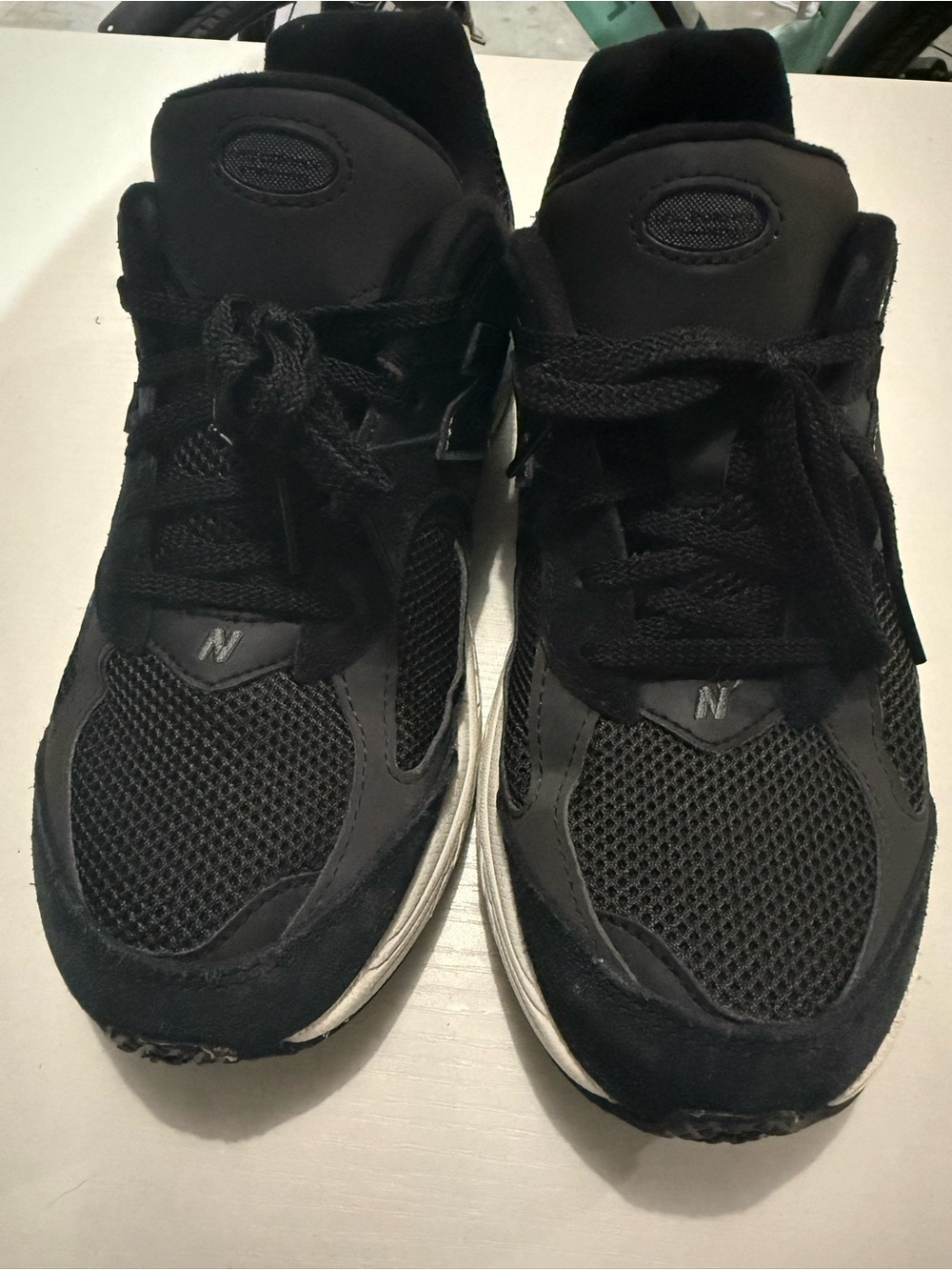 New Balance Kids Black Mesh & Suede Sneakers